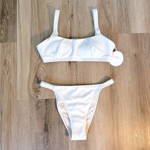 *NWT* PEONY SWIMWEAR “HOLIDAY” BIKINI IN SEASHELL